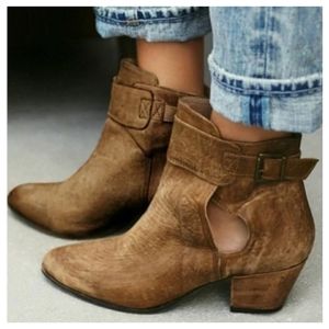 FREE PEOPLE Belleville Leather Bootie